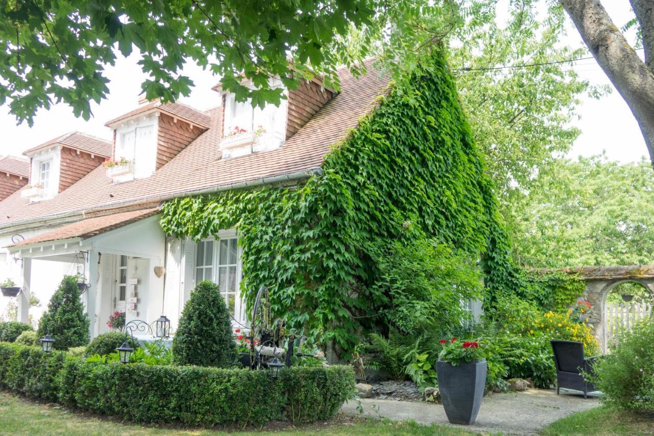 Les Anges Reveurs Bed and Breakfast Neuville-aux-Bois Eksteriør billede